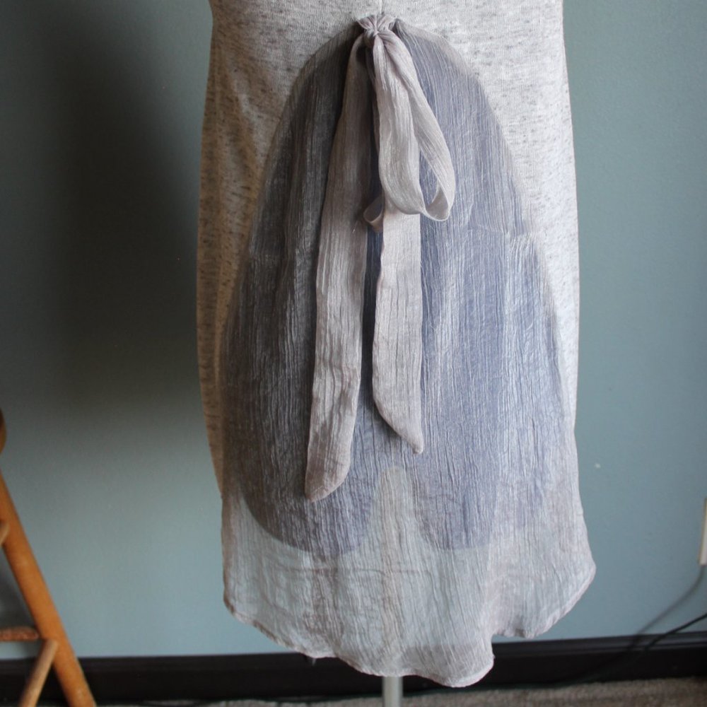A'reve Anthropologie Women's Light Gray Sheer Back Bow Tank Top ~S~ - Picture 6 of 9